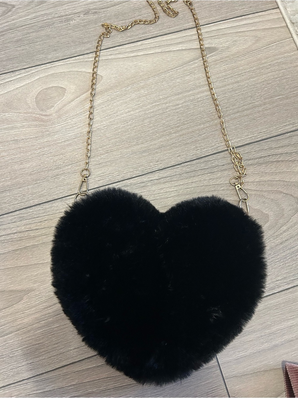Black Heart Faux Fur Crossbody Bag with Gold Chain